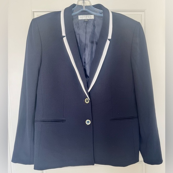 Vintage Tahari x Arthur S. Levine Navy Blazer w/White Lapel Gold Buttons 16Petit - Picture 1 of 5